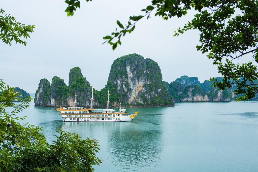 Hotel Dragon Legend Cruise Ha Long Esterno foto