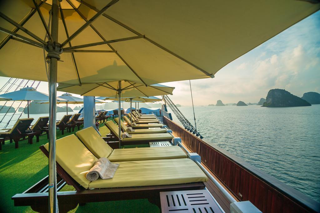 Hotel Dragon Legend Cruise Ha Long Esterno foto