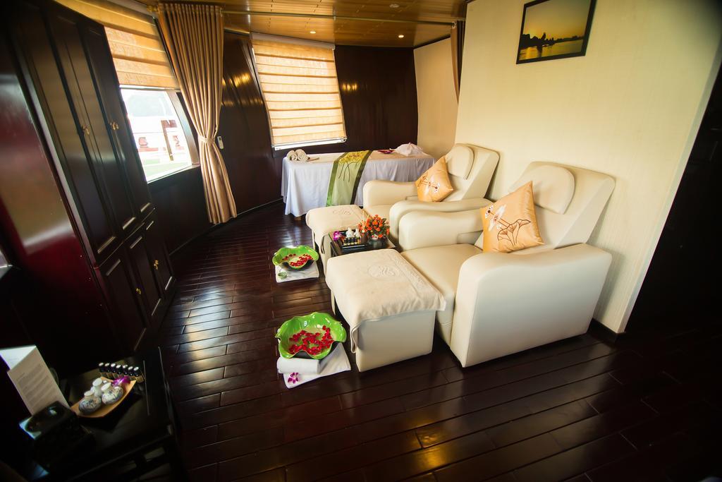 Hotel Dragon Legend Cruise Ha Long Esterno foto