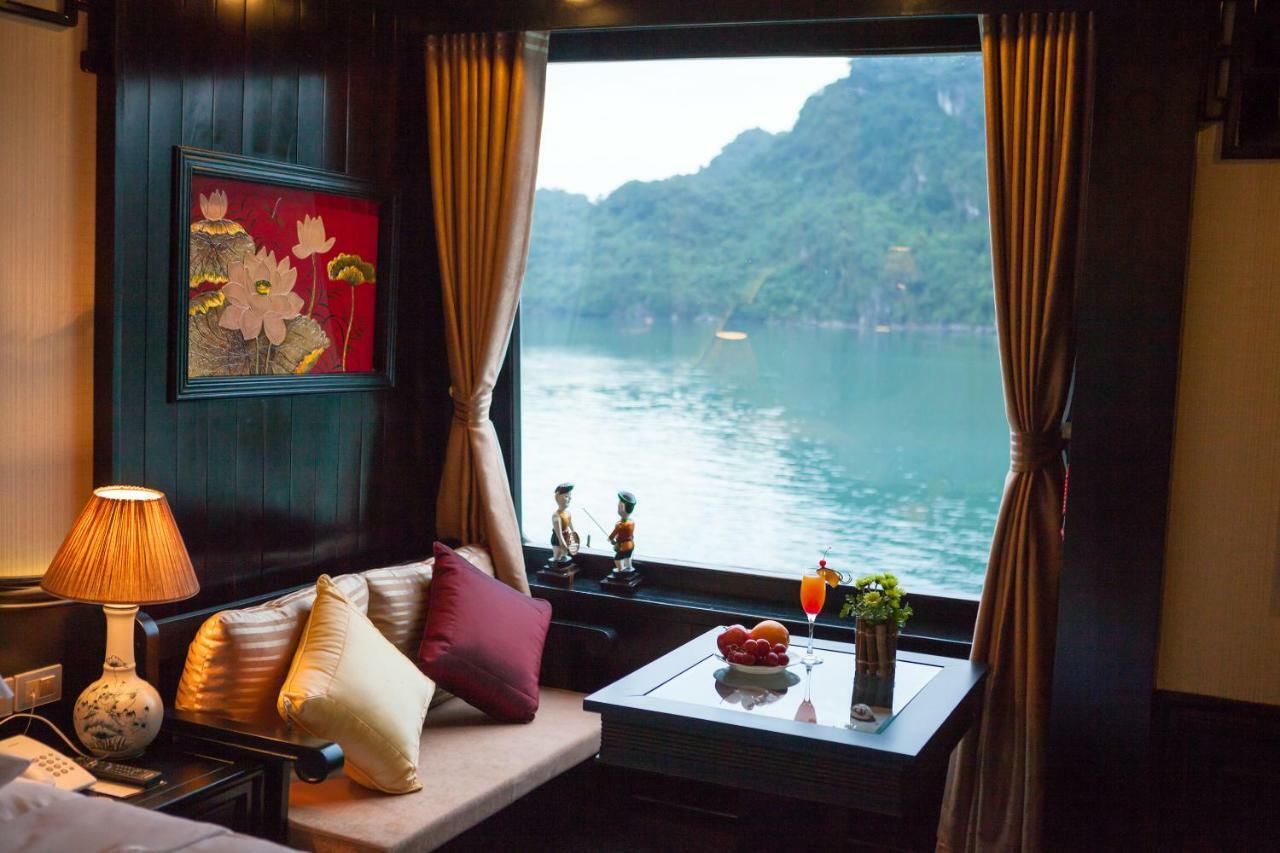 Hotel Dragon Legend Cruise Ha Long Esterno foto