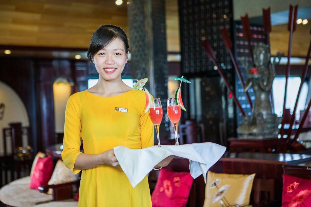 Hotel Dragon Legend Cruise Ha Long Esterno foto