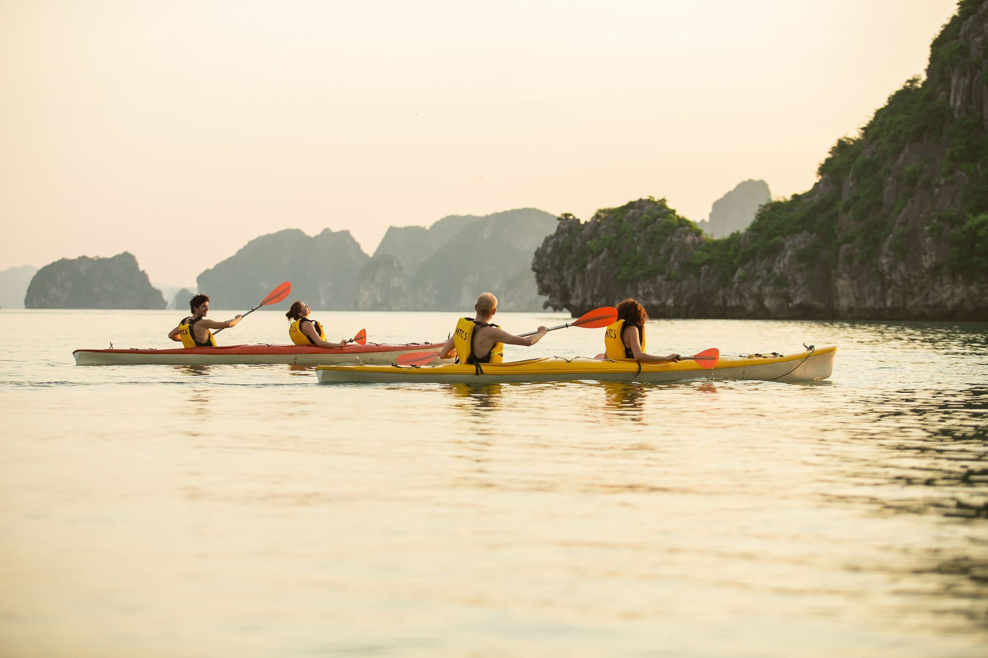 Hotel Dragon Legend Cruise Ha Long Esterno foto