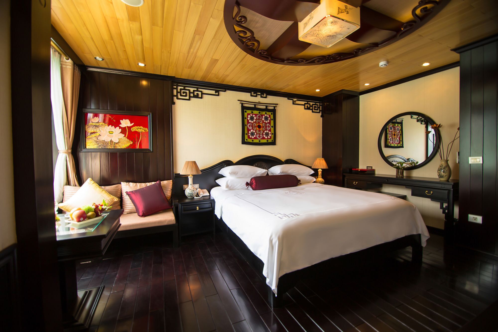 Hotel Dragon Legend Cruise Ha Long Esterno foto
